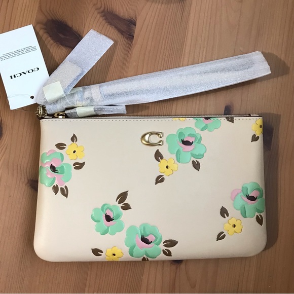 🌺 Coach Wristlet With Floral Print - Picture 1 of 10
